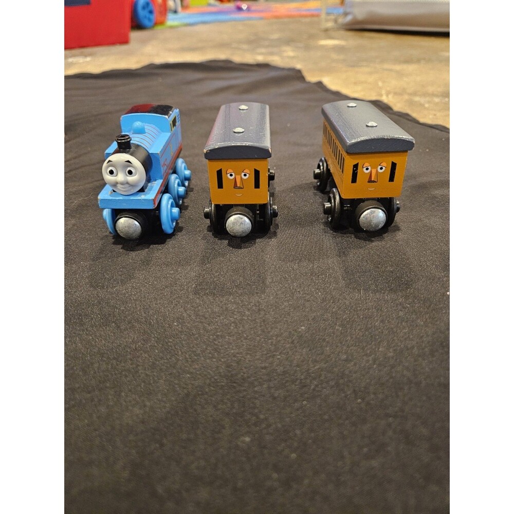 Fisher-Price Thomas Wooden Railway Annie and Clarabel trains